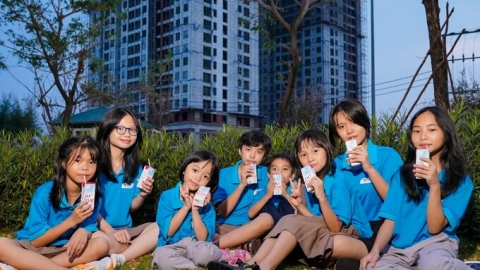 Trường Hy Vọng nhận món quà dinh dưỡng tươi sạch từ TH true MILK