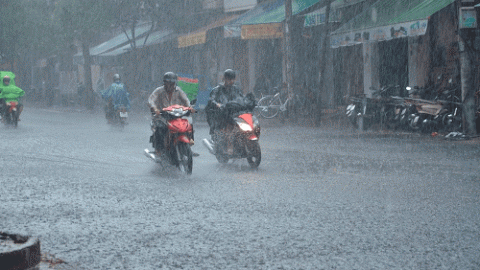 Dự báo thời tiết ngày và đêm 10/12: Hà Nội hửng nắng, trời rét, Nam Bộ mưa rào và dông