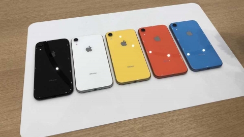 Clip trên tay iPhone XR - phiên bản giá rẻ mới nhất 2018