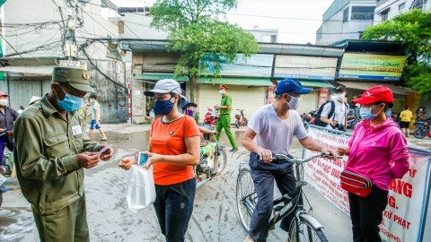 Hà Nội sẽ phát phiếu đi chợ toàn thành phố