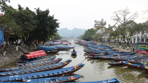 Chùa Hương không khai hội, dừng đón khách đầu xuân 2022