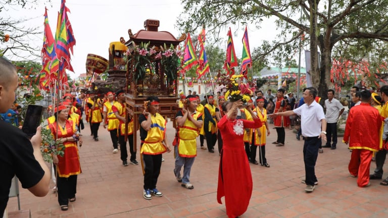 Lễ hội kỳ phúc tưởng nhớ danh nhân Tô Hiến Thành 