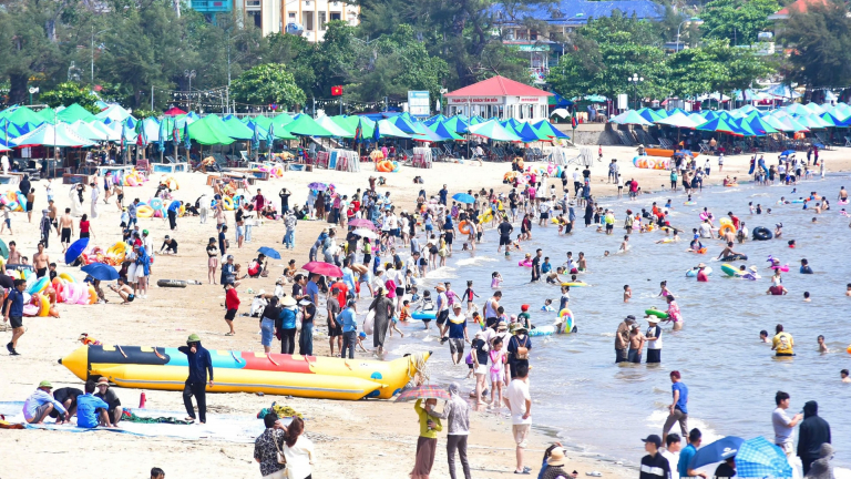 Hải Phòng đón gần 532.000 lượt khách trong 2 ngày nghỉ lễ