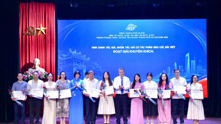 Gia đình Việt Nam đoạt giải cuộc thi viết về điển hình tiên tiến, người tốt, việc tốt thành phố Hà Nội năm 2026