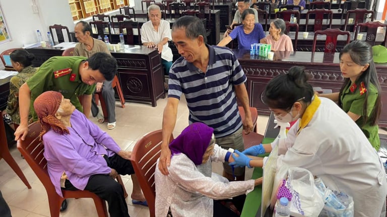 Quảng Ninh thu nhận gần 1.800 mẫu sinh phẩm ADN của thân nhân liệt sĩ