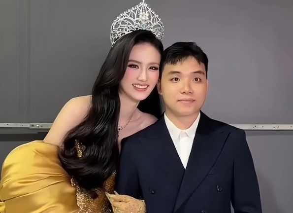 Hoa hậu Ý Nhi tung clip, trả lời câu hỏi 'Còn yêu nhau nữa không?'