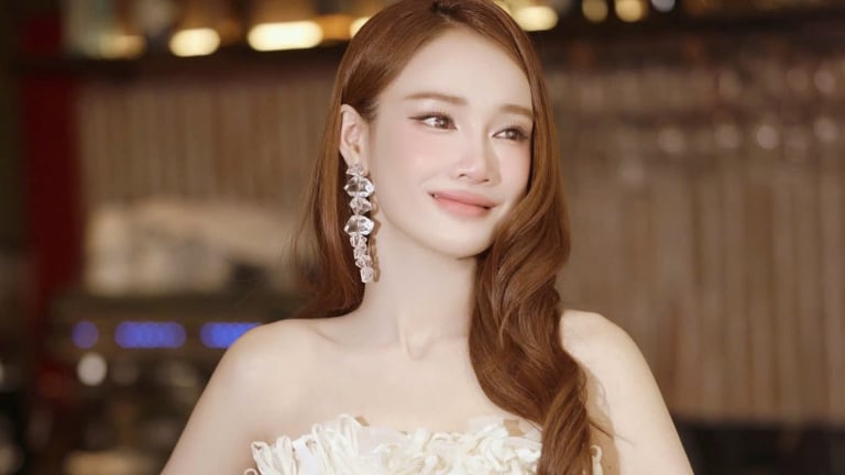 Vì sao Nhã Phương vội trở lại showbiz sau khi sinh con thứ ba?
