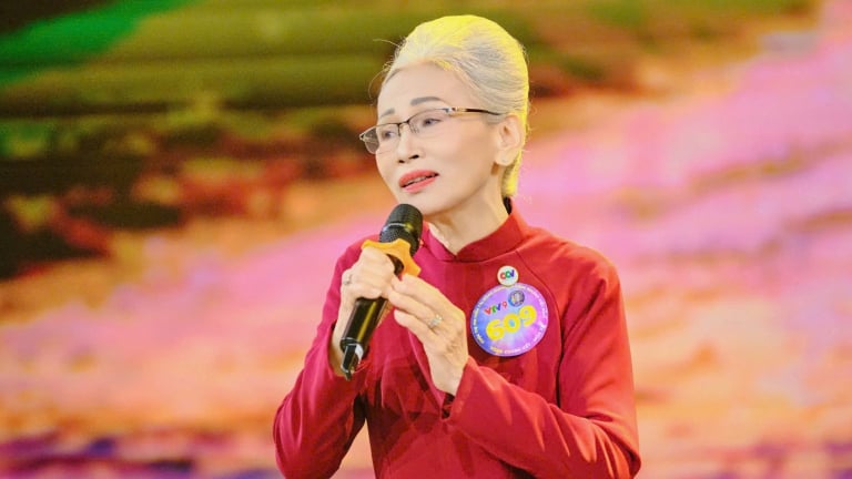 Bà Phạm Ánh Phương– Á quân Giọng ca vàng Bolero: Hành trình đánh thức niềm đam mê tuổi 70