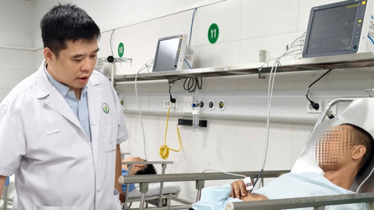 Cứu sống bệnh nhân bị thanh xà beng đâm xuyên đùi trong tình trạng nguy kịch