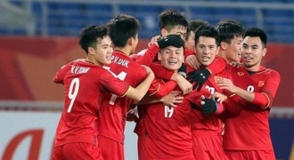 HLV Park Hang-seo, thủ môn Bùi Tiến Dũng và Quang Hải được trình tặng Huân chương Lao động hạng 3