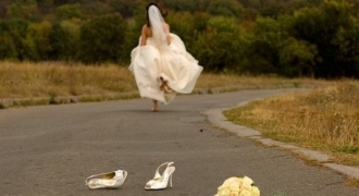 Sai lầm khiến cô dâu mất điểm trước quan khách trong ngày cưới