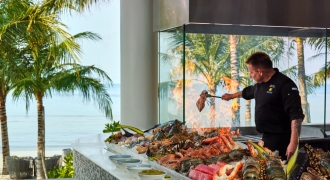 Đầu bếp đến từ Dubai biểu diễn tinh hoa ẩm thực bốn phương tại đảo Ngọc Phú Quốc