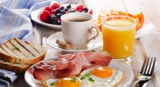Nhịn ăn sáng có thể gây tăng cân và lão hóa nhanh