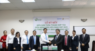 Bảo Việt và Bệnh viện Việt Đức hợp tác tăng thêm quyền lợi cho khách hàng