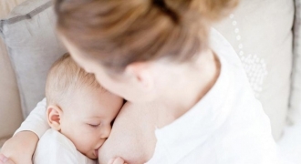 6 mẹo tự nhiên giúp mẹ gọi sữa về nhanh chóng sau sinh