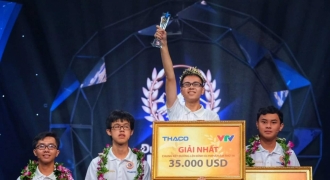 Nam sinh THPT Chuyên Phan Bội Châu - Nghệ An vô địch Đường lên đỉnh Olympia năm 2019