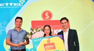 Tiểu thương Lâm Đồng trúng thưởng 1 tỷ đồng chương trình Viettel++