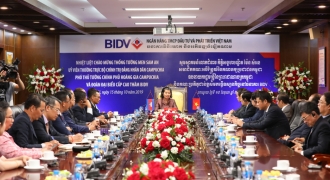 Phó Thủ tướng Chính phủ Hoàng gia Campuchia Men Sam An thăm và làm việc tại BIDV