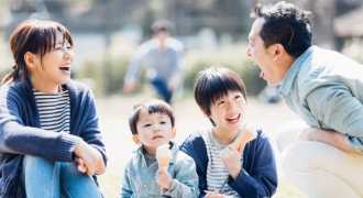 5 cách dạy con trở thành đứa trẻ hạnh phúc