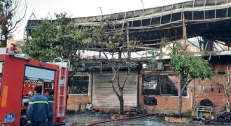 Cháy nhà hàng lúc rạng sáng: 4 người tử vong, nhiều người nhảy lầu bị thương