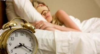 Ngủ quá 9 giờ một đêm làm tăng 85% nguy cơ đột quỵ
