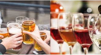 Bia hay rượu: Đồ uống nào gây hại sức khỏe hơn?