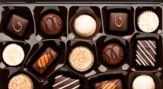 Không chỉ Valentine, hãy ăn chocolate mỗi ngày vì 7 lợi ích tuyệt vời này!