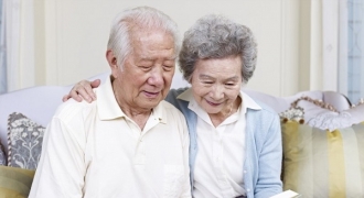 4 biện pháp cần làm để bảo vệ sức khỏe người cao tuổi trong mùa dịch Covid-19