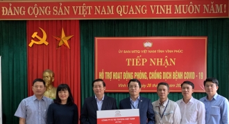 Toyota Việt Nam ủng hộ trang thiết bị y tế tương đương 1,1 tỷ đồng cho tỉnh Vĩnh Phúc