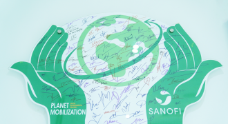 Sanofi Việt Nam chung tay bảo vệ môi trường, mục tiêu giảm thiểu 50% đồ nhựa dùng một lần đến năm 2025.