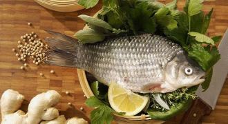8 cách khử sạch mùi tanh của cá mà vẫn giữ được thịt tươi ngon