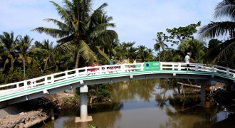 Vĩnh Long: Khánh thành cầu Út Ốm trong Dự án “Xây cầu đến lớp”