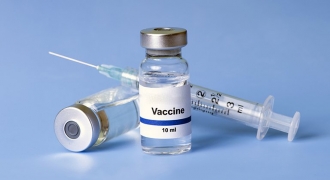 Vắc xin COVID-19 hứa hẹn có hiệu quả sau thử nghiệm ban đầu