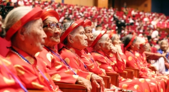 Gặp mặt 300 Mẹ Việt Nam Anh hùng tiêu biểu toàn quốc năm 2020