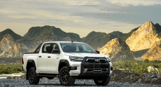 Toyota Hilux mới 2020- Huyền thoại bán tải, chinh phục đỉnh cao