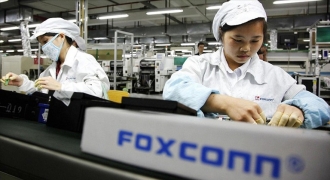 Vì sao iPhone của người Mỹ lại được sản xuất ở Trung Quốc?