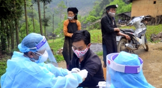Việt Nam vượt ngưỡng 1000 bệnh nhân COVID-19