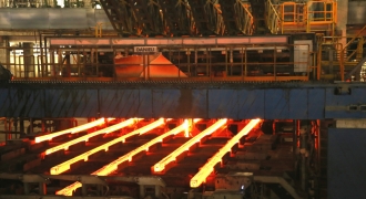 Hòa Phát lần đầu đạt sản lượng sản xuất thép thô lớn nhất Việt Nam