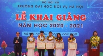 Hơn 2.200 sinh viên Đại học Nội vụ Hà Nội khai giảng năm học mới
