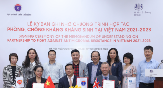  Bộ Y tế ký kết Chương trình Hợp tác phòng, chống kháng kháng sinh tại Việt Nam 2021 – 2023
