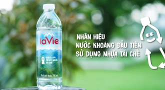 La Vie ra mắt sản phẩm nước khoáng dùng chai nhựa tái chế
