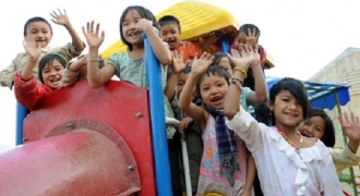 Dân số Việt Nam đối mặt với những thách thức nào?