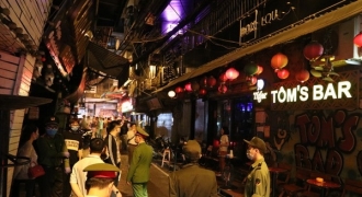 Quán karaoke, vũ trường, quán bar tại Hà Nội dừng hoạt động từ 0h ngày 1/2