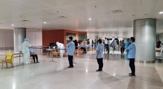 Tin dịch COVID-19 ngày 6/2: 5.899 nhân viên sân bay Tân Sơn Nhất có kết quả âm tính