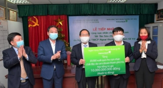 Vietcombank tặng 10 tỷ đồng quà Tết cho 20.000 nạn nhân chất độc da cam/dioxin tại Tp Hà Nội