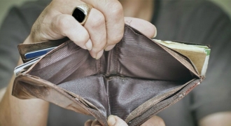 8 quan niệm sai lầm về tiền bạc khiến người nghèo mãi nghèo
