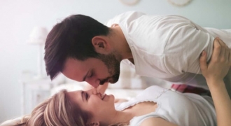 Quan hệ tình dục giúp giảm stress và cải thiện sức khỏe