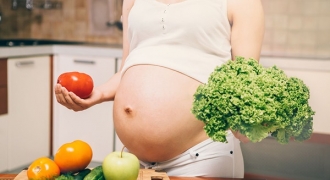 Chế độ dinh dưỡng cho phụ nữ mang thai trong mùa dịch Covid-19