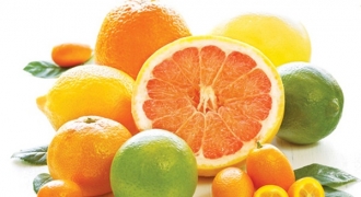 Bổ sung vitamin C trong mùa dịch COVID-19 thế nào cho đúng?