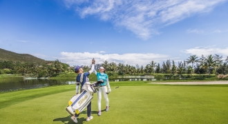 Vietnam Airlines và Vinpearl tiên phong khởi động mô hình du lịch khép kín với giải golf “Green Journey to Phú Quốc”